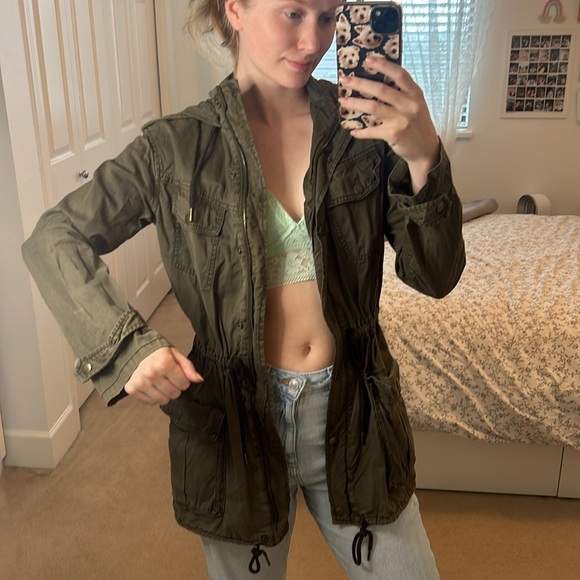 Aritzia Army Jacket - Picture 2 of 3